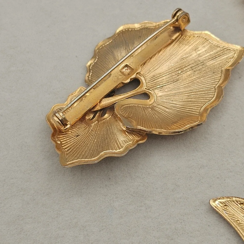 Vintage Rhinestone Brooch Lot Gold Tone Butterfly Leaf Nature Botanical 5pc